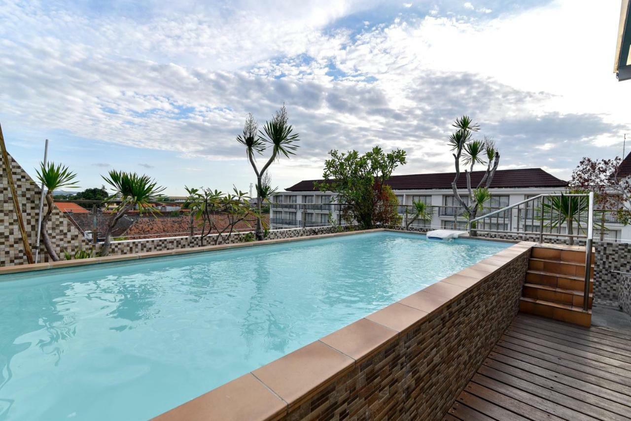 Reddoorz Plus Near Discovery Shopping Mall Bali Kuta  Exterior photo