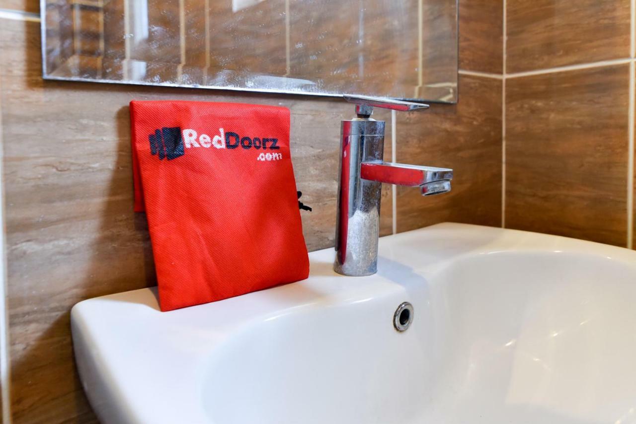 Reddoorz Plus Near Discovery Shopping Mall Bali Kuta  Exterior photo